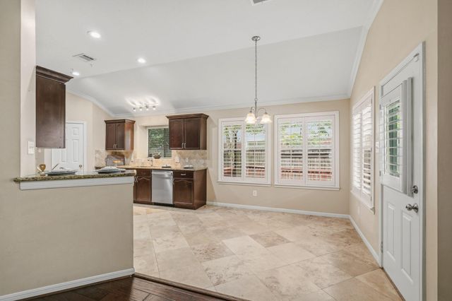 223 W New Meadows Drive, Sugar Land, TX 77479