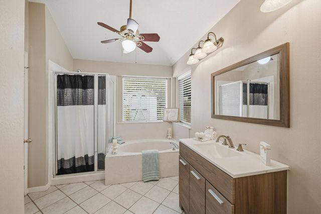 223 W New Meadows Drive, Sugar Land, TX 77479