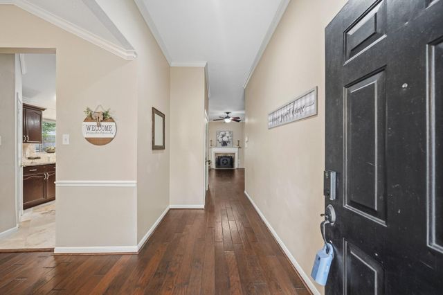 223 W New Meadows Drive, Sugar Land, TX 77479