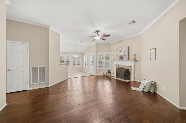 223 W New Meadows Drive, Sugar Land, TX 77479