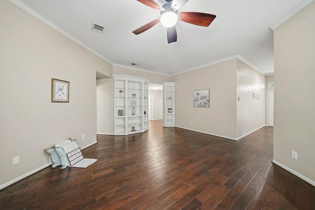223 W New Meadows Drive, Sugar Land, TX 77479
