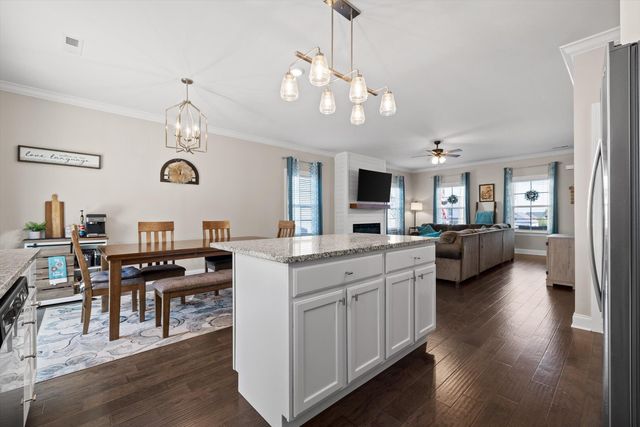 8145 Cobblestone Drive SW, Cleveland, TN 37311