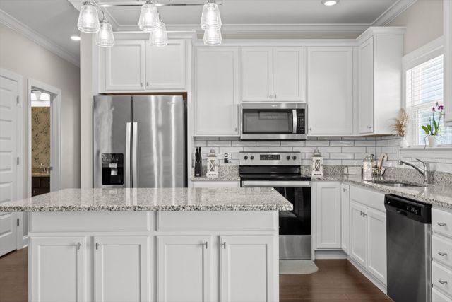 8145 Cobblestone Drive SW, Cleveland, TN 37311