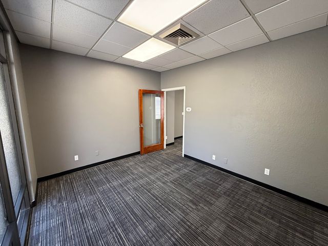 748 N Market Street, Redding, CA 96003