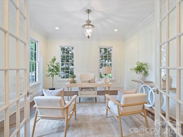 9146 Heydon Hall Circle, Charlotte, NC 28210