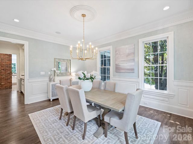 9146 Heydon Hall Circle, Charlotte, NC 28210