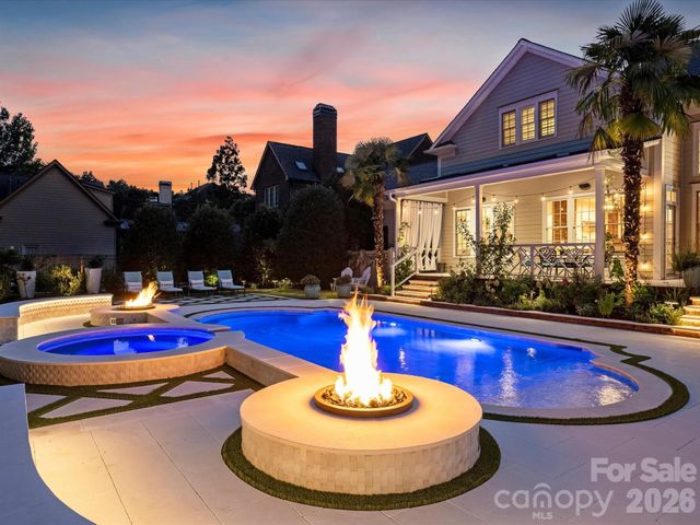 9146 Heydon Hall Circle, Charlotte, NC 28210
