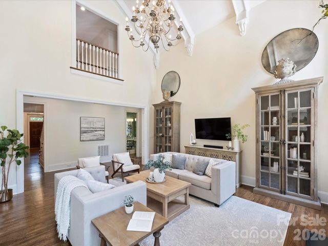 9146 Heydon Hall Circle, Charlotte, NC 28210