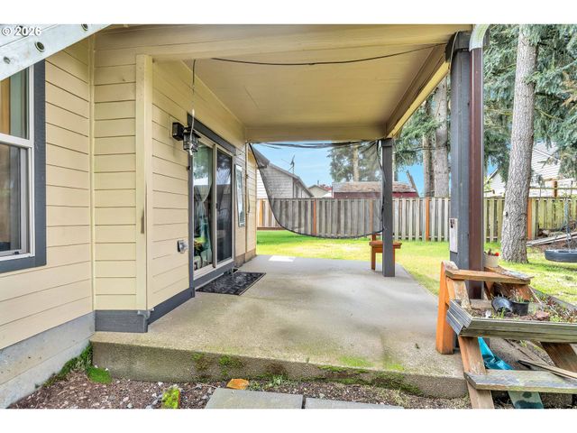 580 E AZALEA St, Yamhill, OR 97148