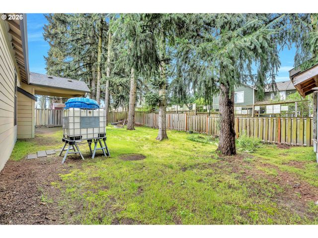 580 E AZALEA St, Yamhill, OR 97148