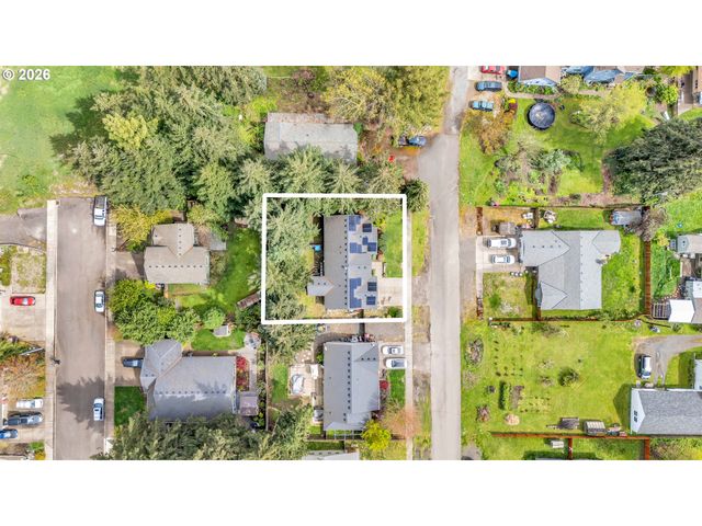580 E AZALEA St, Yamhill, OR 97148