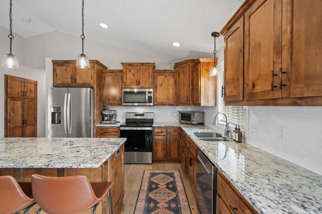 18565 Ogden Street NW, Elk River, MN 55330