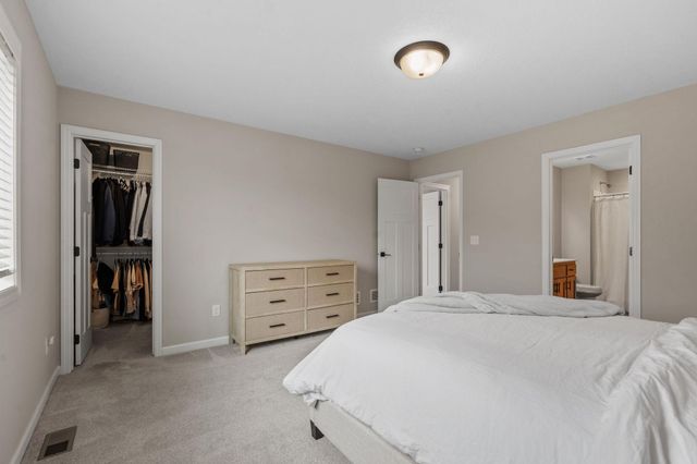 18565 Ogden Street NW, Elk River, MN 55330