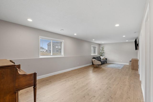 18565 Ogden Street NW, Elk River, MN 55330