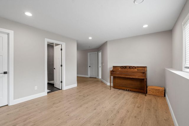 18565 Ogden Street NW, Elk River, MN 55330