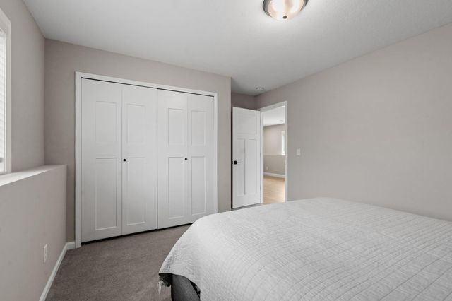 18565 Ogden Street NW, Elk River, MN 55330