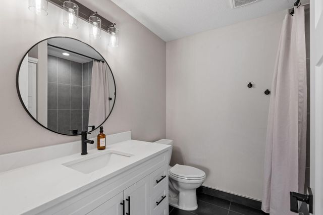 18565 Ogden Street NW, Elk River, MN 55330