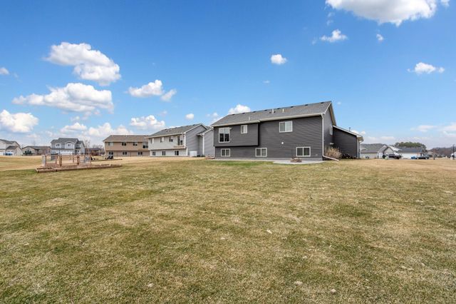 18565 Ogden Street NW, Elk River, MN 55330