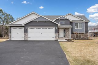 18565 Ogden Street NW, Elk River, MN 55330