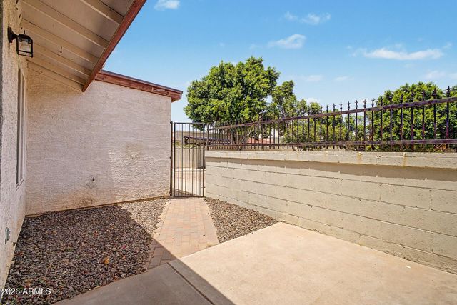 6454 E UNIVERSITY Drive 2, Mesa, AZ 85205