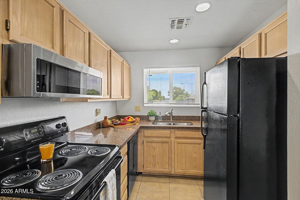 6454 E UNIVERSITY Drive 2, Mesa, AZ 85205 — photo 2