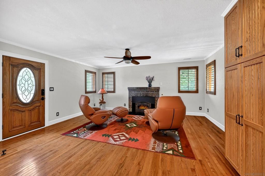 Image 15 of property listing at 2020 Prospect Pl., Julian, CA 92036