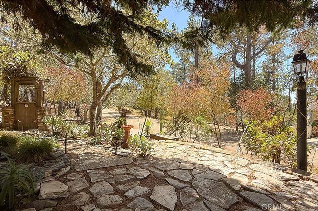 1970 Tweed Avenue, Cambria, CA 93428