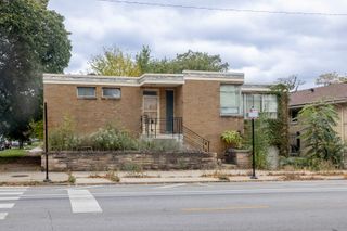 2223 E 83rd Street, Chicago, IL 60617