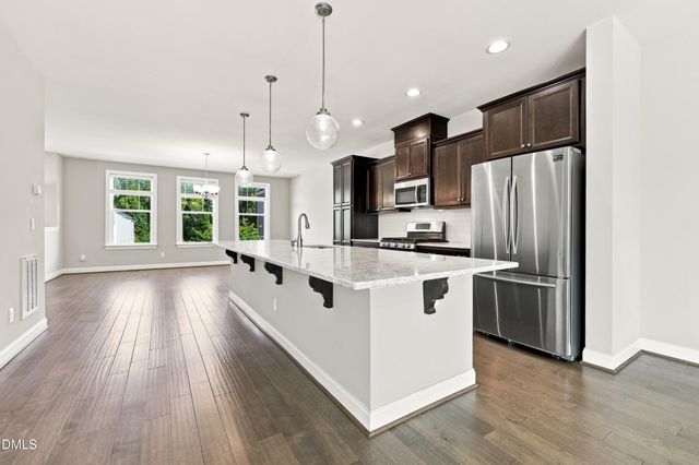 939 Dalton Ridge Place, Apex, NC 27523