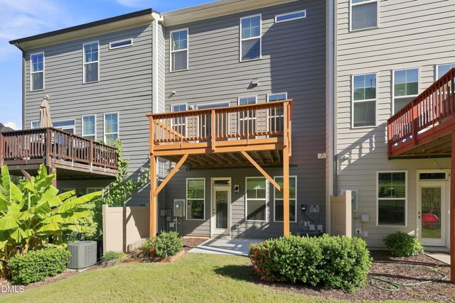 939 Dalton Ridge Place, Apex, NC 27523