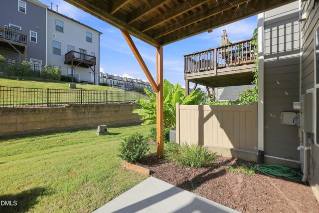 939 Dalton Ridge Place, Apex, NC 27523