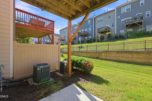 939 Dalton Ridge Place, Apex, NC 27523