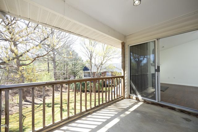 521 Renshaw Court, Cary, NC 27518