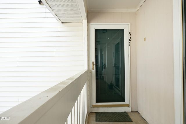 521 Renshaw Court, Cary, NC 27518