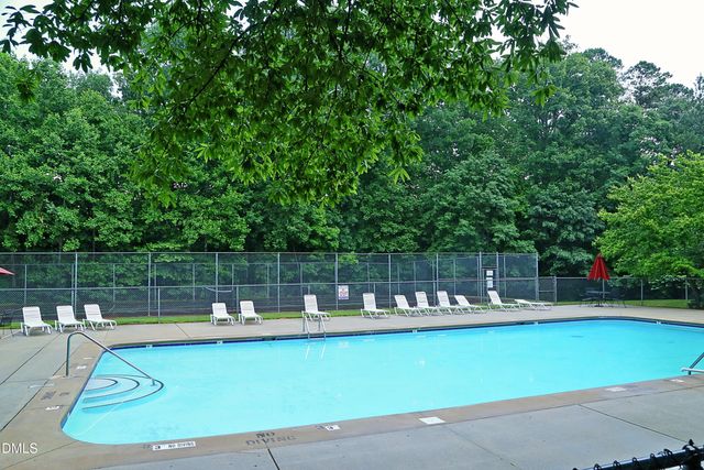 521 Renshaw Court, Cary, NC 27518