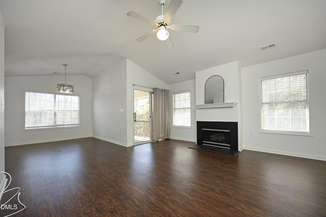 521 Renshaw Court, Cary, NC 27518