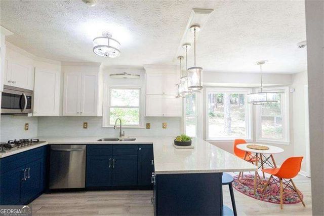 2749 Fieldstone Drive SE, Conyers, GA 30013