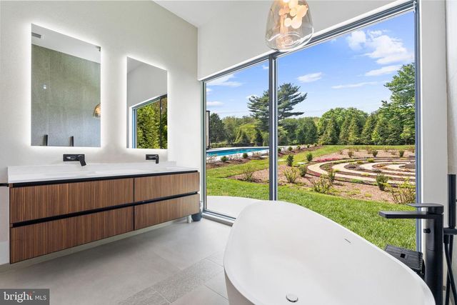 8970 BROOK ROAD, Mclean, VA 22102