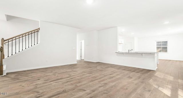 1383 Lansdowne Drive 401, Mebane, NC 27302