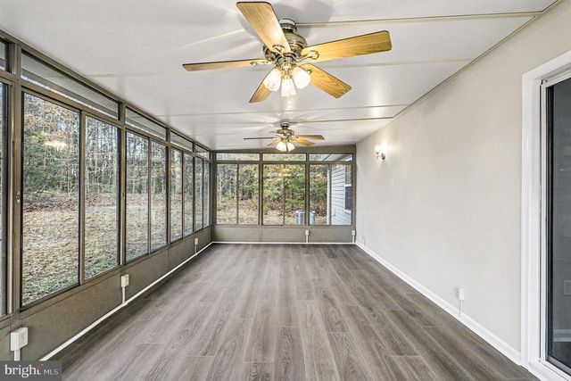 8610 FLIPPO DR, Fredericksburg, VA 22408