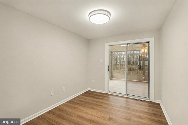 8610 FLIPPO DR, Fredericksburg, VA 22408