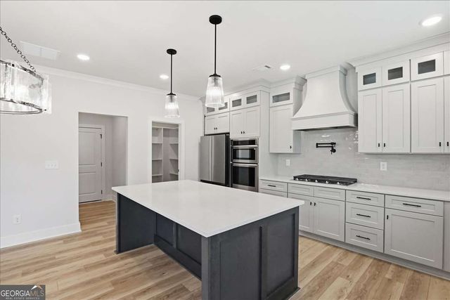1503 Reserve Glen Drive, Lawrenceville, GA 30043