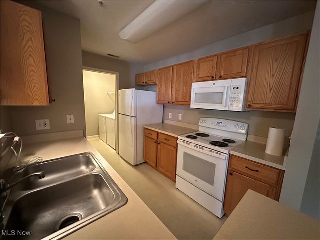 14703 Lenox Drive, Strongsville, OH 44136