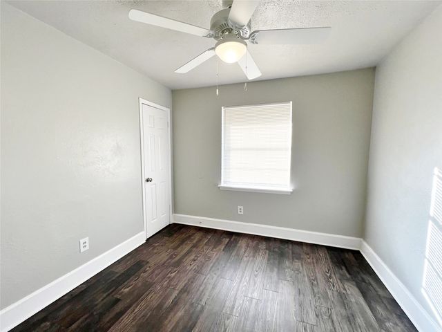 5301 Mansel Lane, Fort Worth, TX 76134