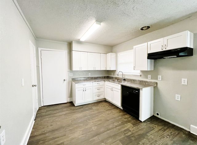 5301 Mansel Lane, Fort Worth, TX 76134