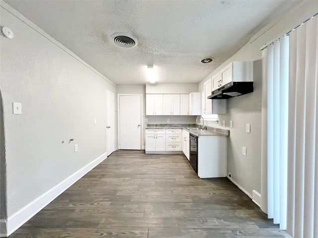5301 Mansel Lane, Fort Worth, TX 76134