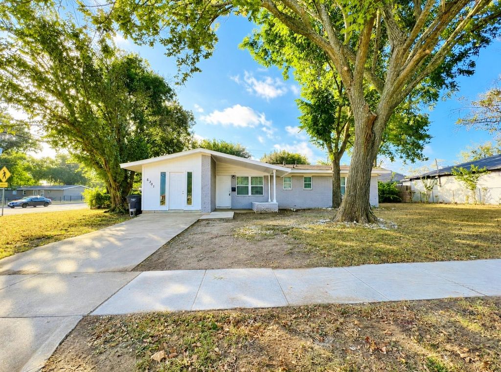 5301 Mansel Lane, Fort Worth, TX 76134