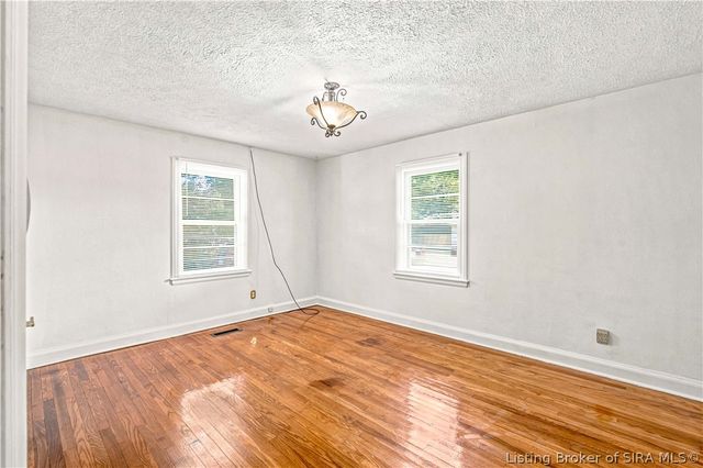1113 Highland Drive, Jeffersonville, IN 47130