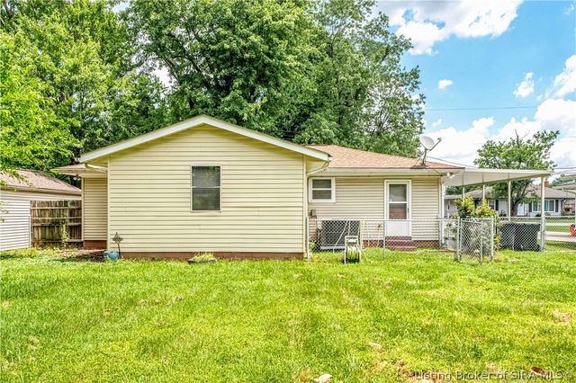 1113 Highland Drive, Jeffersonville, IN 47130