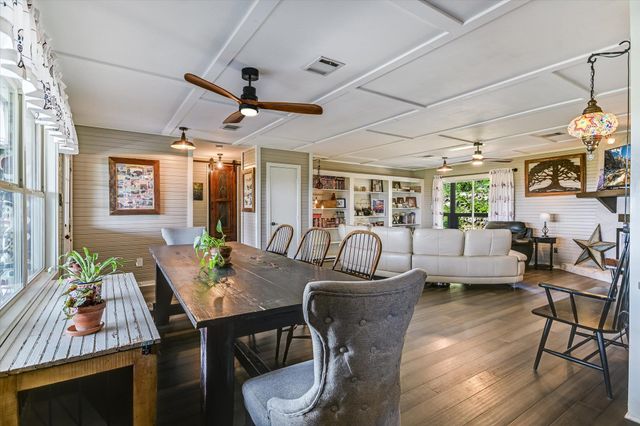 1363 MONTELL RD, Wimberley, TX 78676
